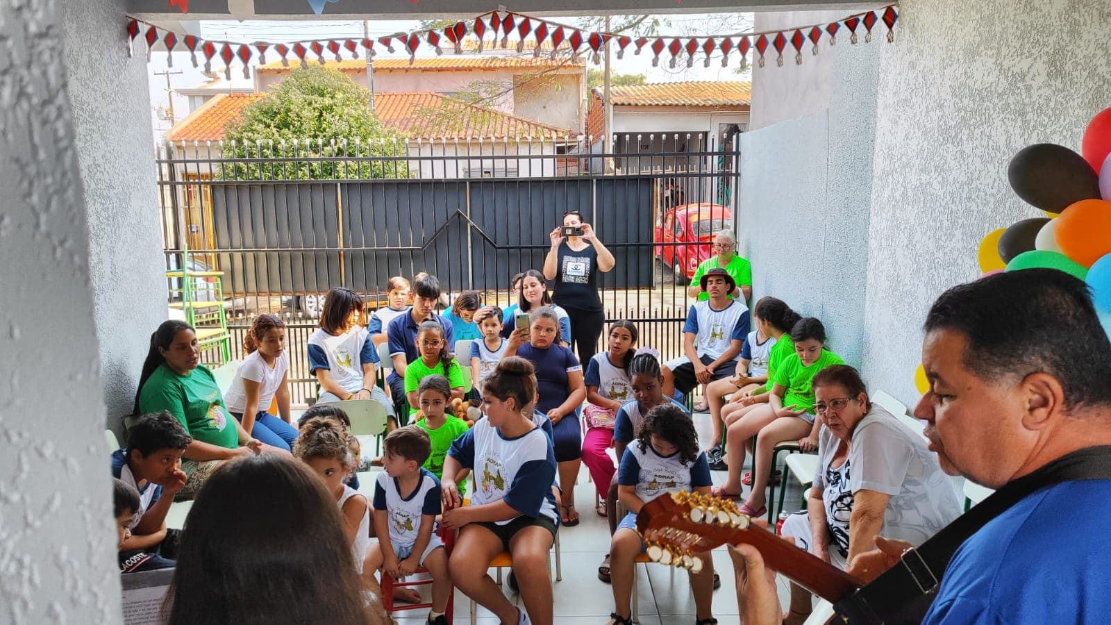 Plateia emocionada